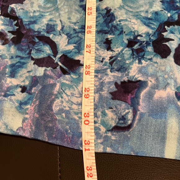 Silence + Noise Abstract Print Blue Sleeveless Mini Dress - Size 0 - Picture 8 of 11